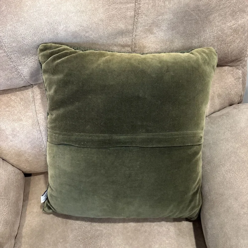 Chandler 4 Corners Hooked Wool Pillow Fishing Pole 2006 Laura Megroz 18